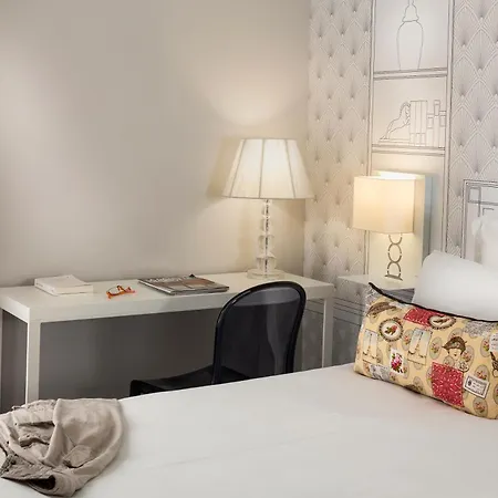 Hotel Vaugirard 3*