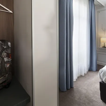 Vaugirard Hotel 3*