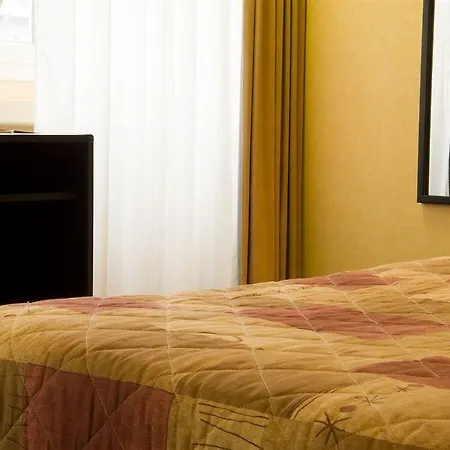 Vaugirard Hotel Parigi