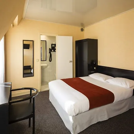 Vaugirard Hotel 3*