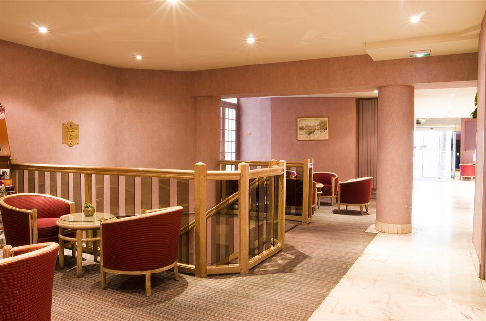 Vaugirard Hotel 3*