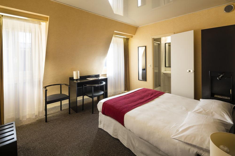 Vaugirard Hotel Parigi